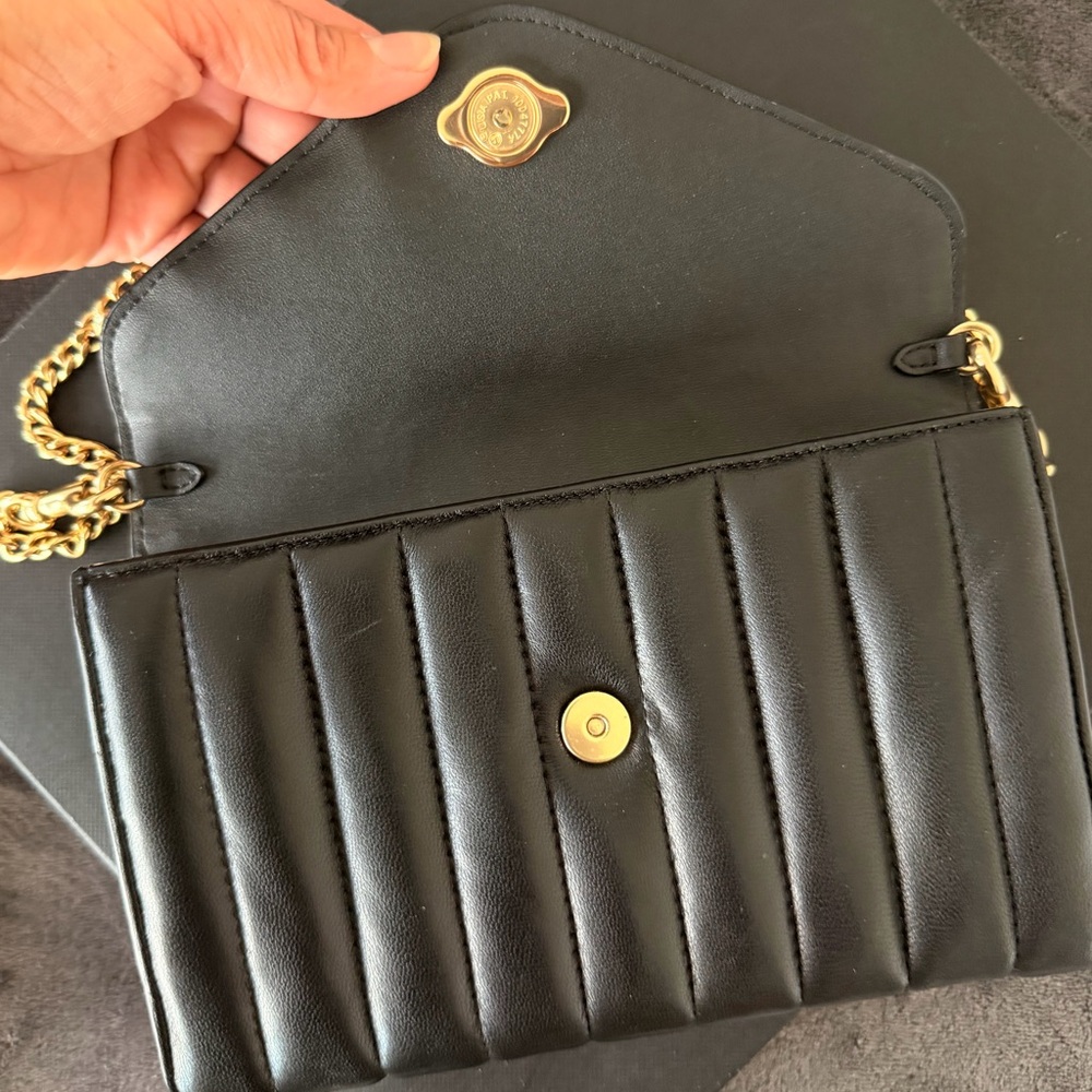 Coach Black Quilted Leather Crossbody with Gold Chain and 'C' Logo - Picture 3 of 6